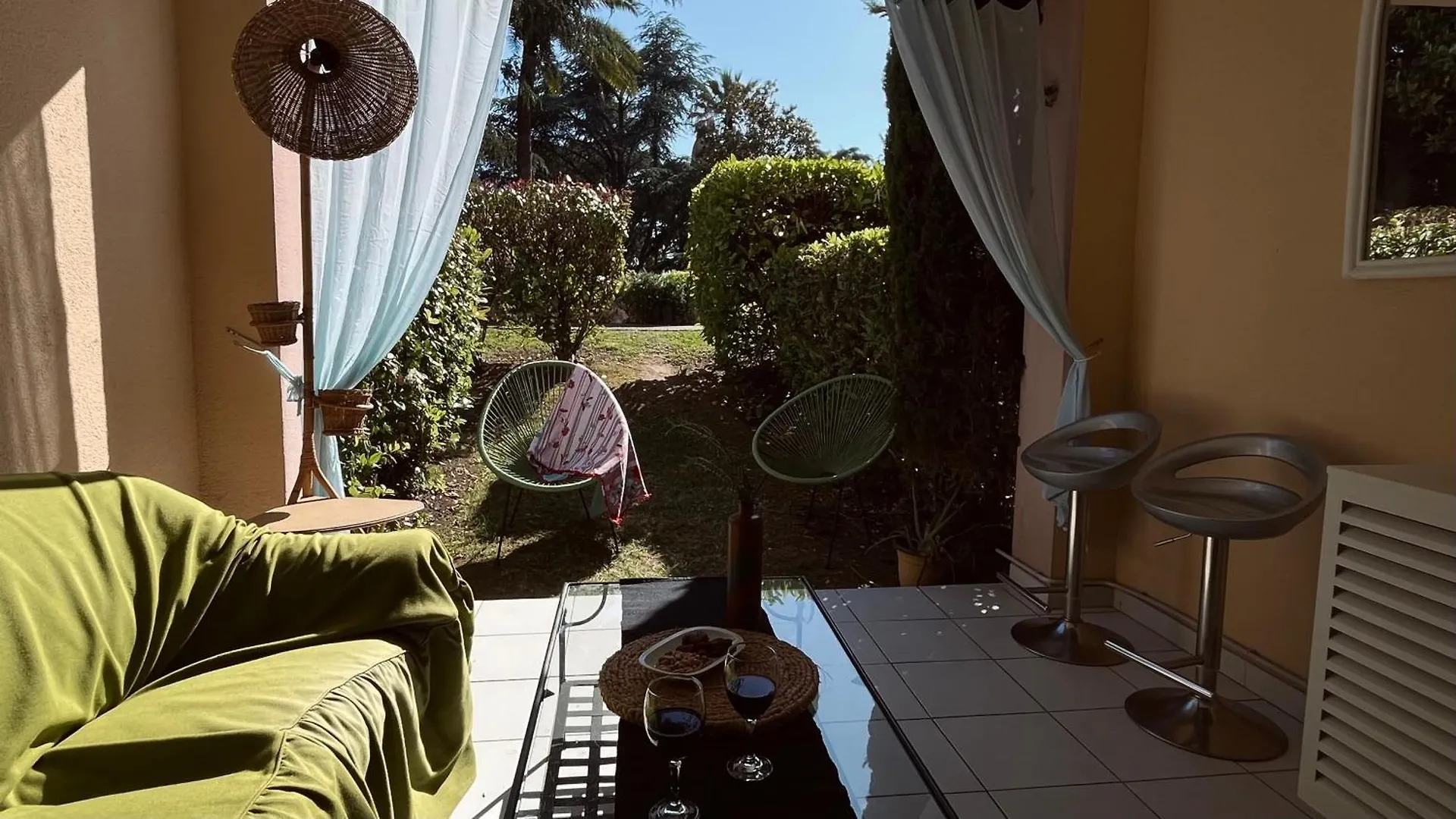 Appart Cannes Residence Piscine-Parc-Tennis